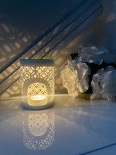 Load image into Gallery viewer, Matte Ceramic Wax Melts &amp; Oil Burner
